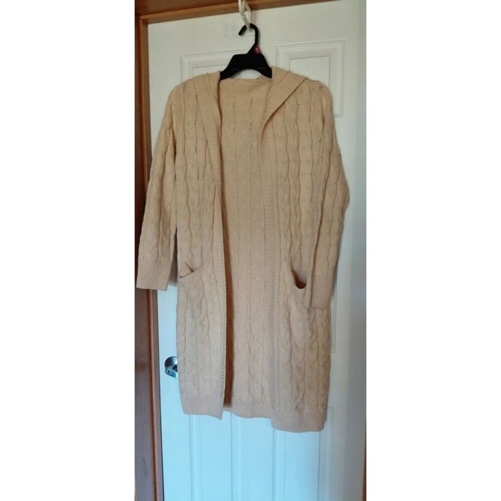 Chunky Cable Knit hooded Cardigan